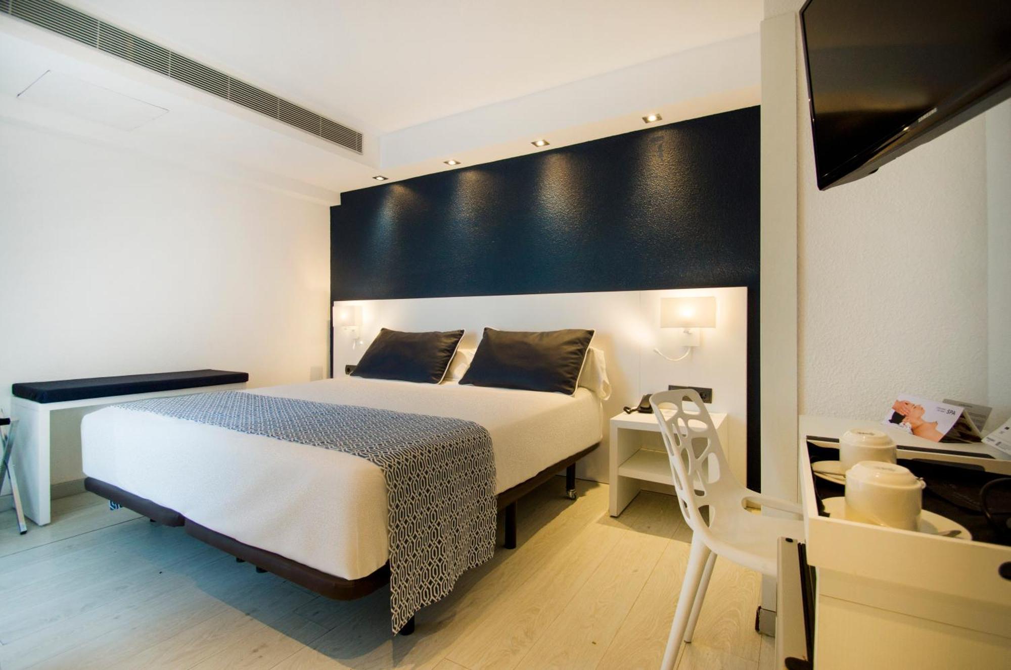 Catalonia Del Mar - Adults Only Hotel Cala Bona  Szoba fotó